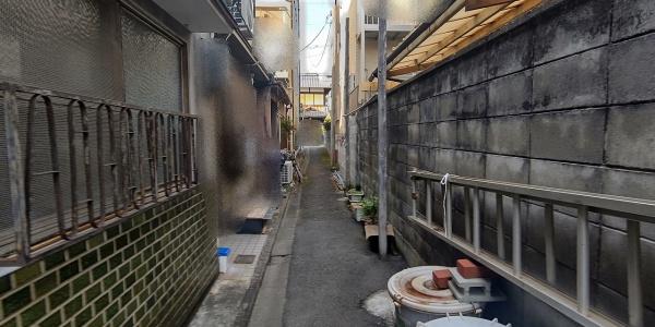 京都市右京区太秦安井馬塚　古家付き売土地 現地写真（前面道路含む現地写真）