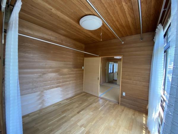 京都府船井郡京丹波町須知新町　中古戸建 内観写真（リビング以外の居室）