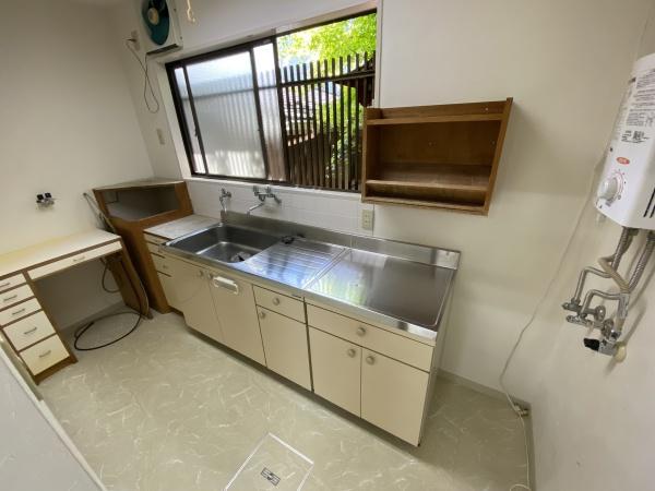 京都府船井郡京丹波町須知新町　中古戸建 内観写真（キッチン）