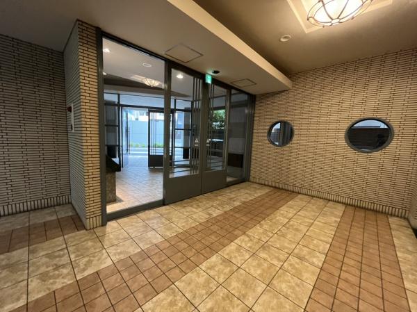 パルメーラ姫里 共用部写真（エントランス）