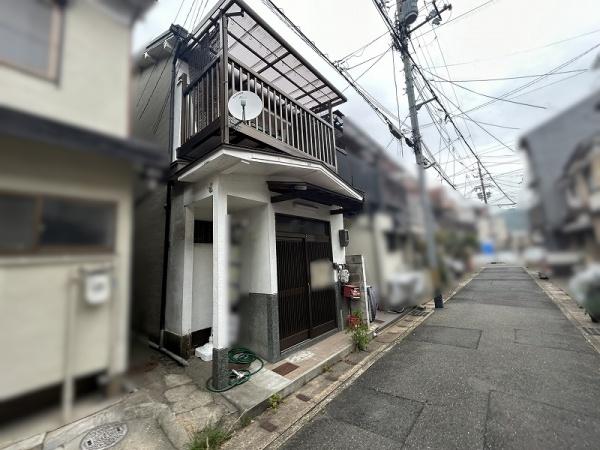 京都市山科区西野後藤　中古テラスハウス 現地写真（前面道路含む現地写真）