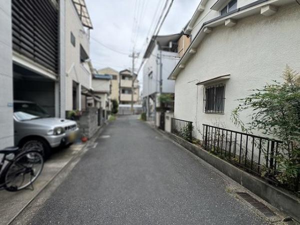 八尾市山本町南8丁目　売土地 現地写真（前面道路含む現地写真）