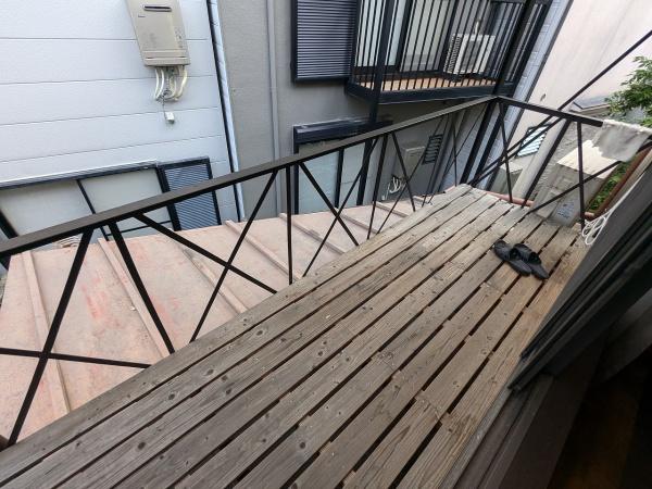 右京区西京極畑田町　中古戸建 現地写真（バルコニー）