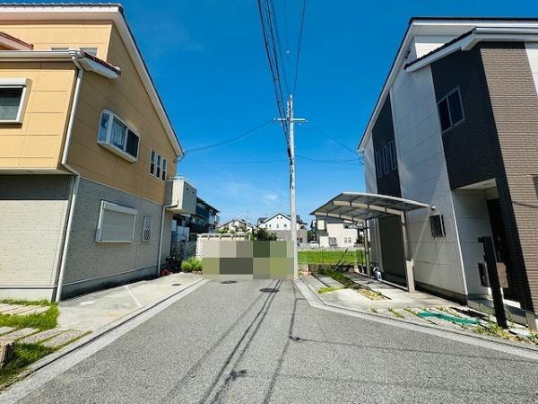 堺市西区鳳南町5丁　中古戸建 現地写真（前面道路含む現地写真）