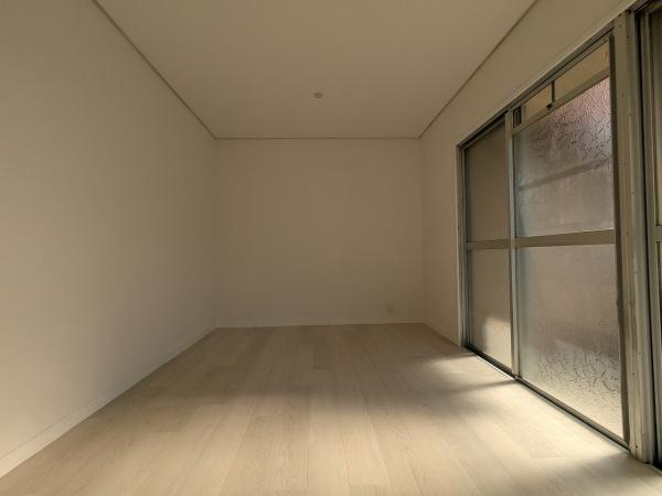 京都市伏見区醍醐勝口町　中古テラスハウス 内観写真（リビング以外の居室）