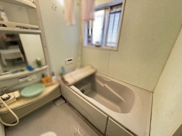 大阪市西成区梅南3丁目　中古テラスハウス 内観写真（浴室）