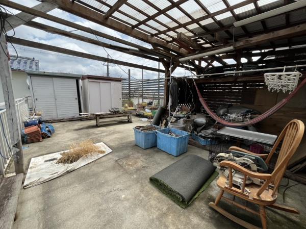 羽曳野市伊賀6丁目　中古戸建 現地写真（バルコニー）