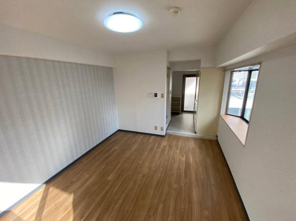 TYCOONサン九　3室バルク売り 内観写真（リビング）