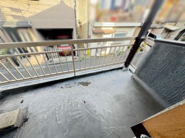 松原市阿保3丁目　中古戸建 現地写真（バルコニー）