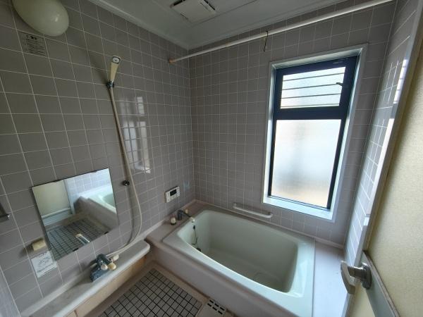 岡山県岡山市東区広谷　中古戸建 内観写真（浴室）
