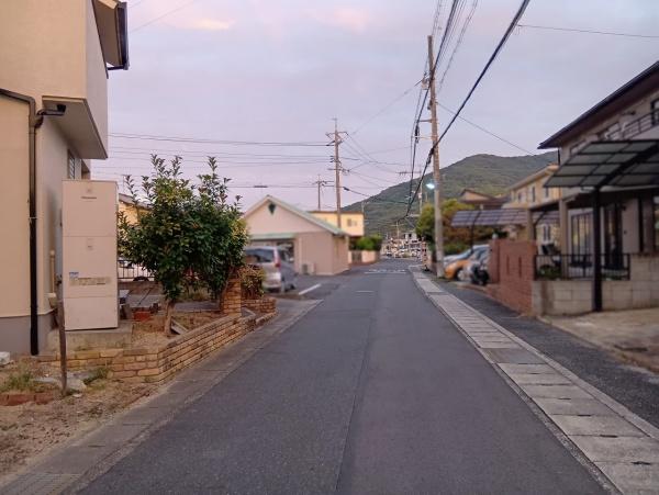 岡山県岡山市東区広谷　中古戸建 現地写真（前面道路含む現地写真）