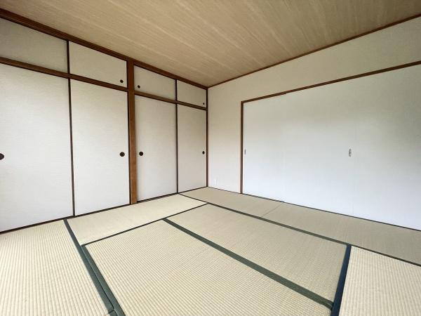 桂川ハイツ4号棟 内観写真（リビング以外の居室）
