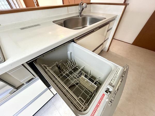 堺市美原区南余部西1丁目　中古戸建 内観写真（キッチン）