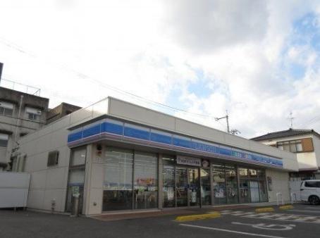 堺市美原区南余部西1丁目　中古戸建 コンビニ