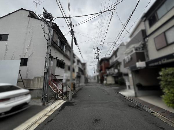 京都市右京区西院西高田町　中古戸建 現地写真（前面道路含む現地写真）