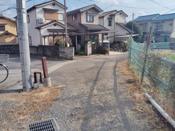 京都市山科区上花山講田町　古家付売土地 現地写真（前面道路含む現地写真）