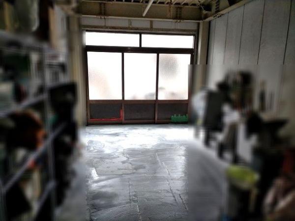 大阪市城東区諏訪3丁目　中古戸建 現地写真（駐車場）