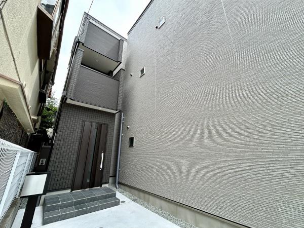 堺市堺区三条通　中古戸建 内観写真（リビング）