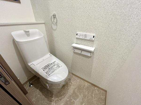 堺市堺区三条通　中古戸建 内観写真（トイレ）