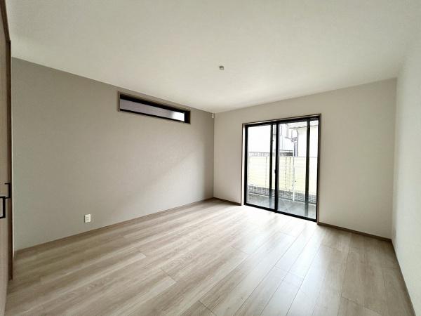 堺市堺区三条通　中古戸建 内観写真（リビング以外の居室）