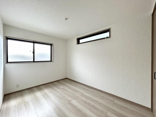 堺市堺区三条通　中古戸建 内観写真（リビング以外の居室）