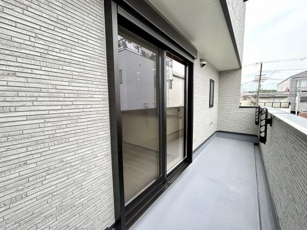 堺市堺区三条通　中古戸建 現地写真（バルコニー）