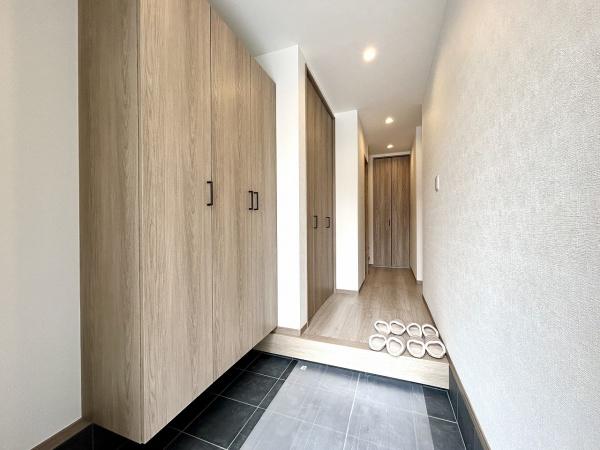 堺市堺区三条通　中古戸建 現地写真（玄関）