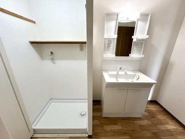 イトーピア泉北深井 内観写真（洗面台・洗面所）