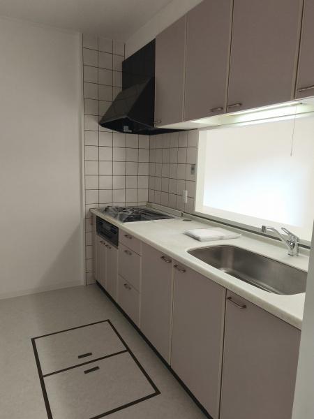 サンルシエル山科西野 内観写真（キッチン）