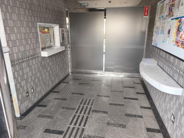 サンルシエル山科西野 共用部写真（エントランス）