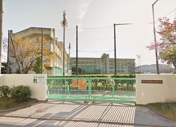 堺市中区深井水池町　中古戸建 中学校