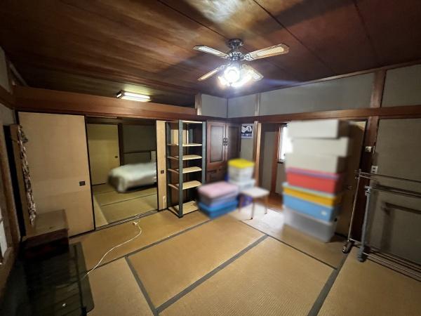 京都市左京区岩倉長谷町　中古戸建 内観写真（リビング以外の居室）