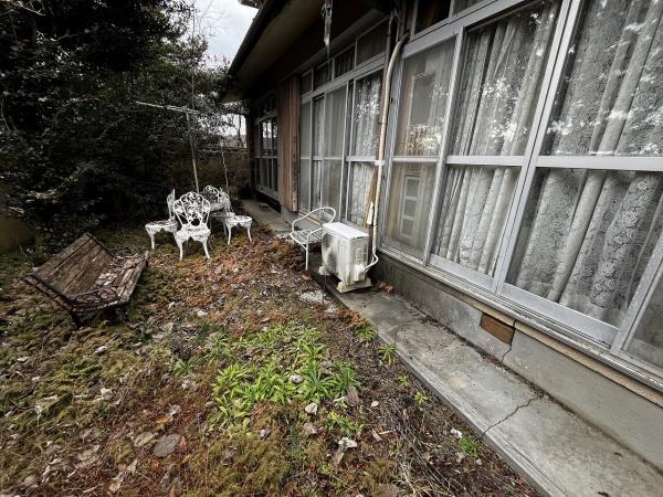 京都市左京区岩倉長谷町　中古戸建 現地写真（庭）