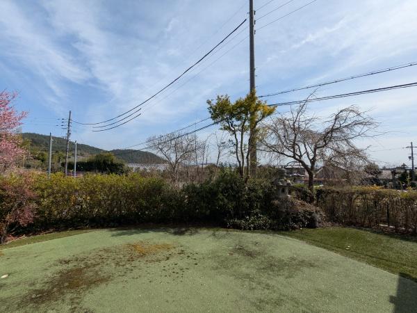 京都市右京区北嵯峨北ノ段町　中古戸建 現地写真（庭）