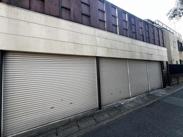 京都市左京区一乗寺南大丸町　中古戸建 現地写真（駐車場）