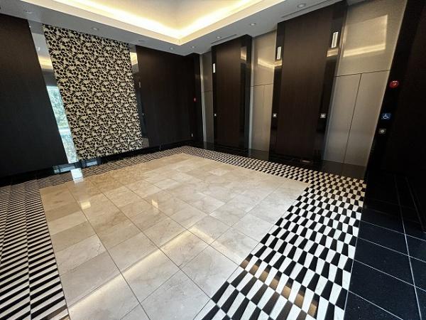 シティタワー西梅田 共用部写真（エントランス）
