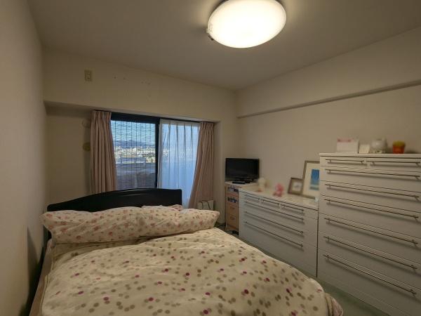 ライオンズマンション四条大宮ガーデンシティ 内観写真（リビング以外の居室）