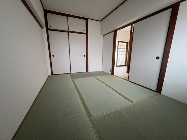 山科団地A棟 内観写真（リビング以外の居室）