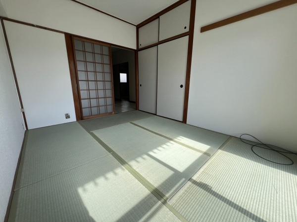 山科団地A棟 内観写真（リビング以外の居室）