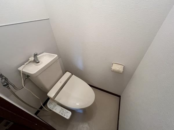 山科団地A棟 内観写真（トイレ）