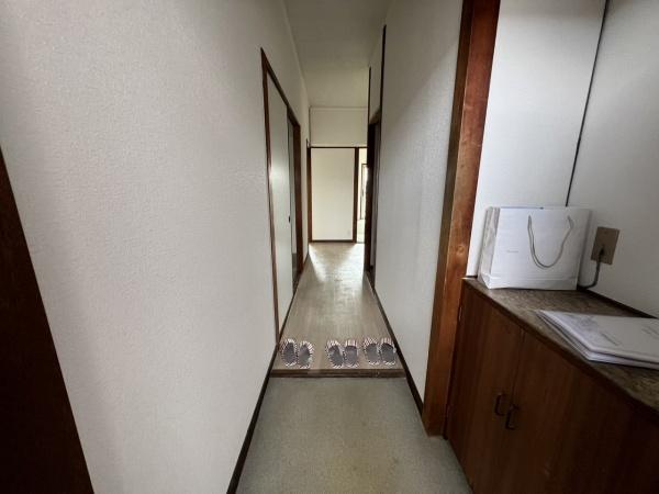 山科団地A棟 現地写真（玄関）