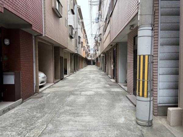 大阪市平野区長吉六反4丁目　中古戸建 現地写真（前面道路含む現地写真）