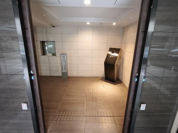 クラッシィハウス御池柳馬場 共用部写真（エントランス）
