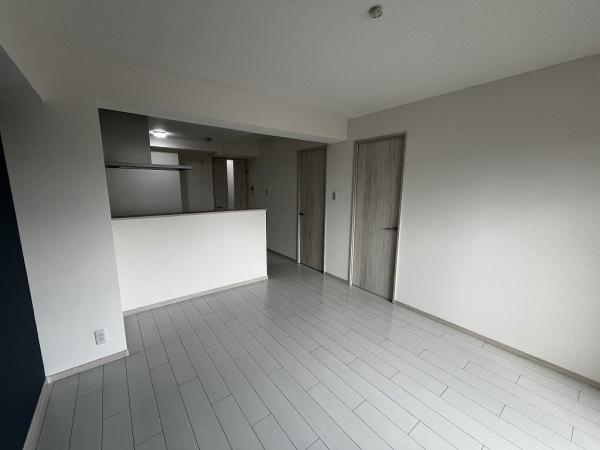 サンマンション丸太町 内観写真（リビング）