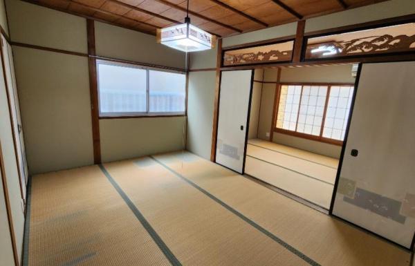 京都市北区紫竹下芝本町　中古戸建 内観写真（リビング以外の居室）