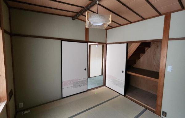 京都市北区紫竹下芝本町　中古戸建 内観写真（リビング以外の居室）