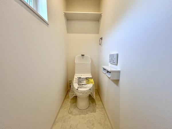 堺市東区野尻町　新築戸建 内観写真（トイレ）