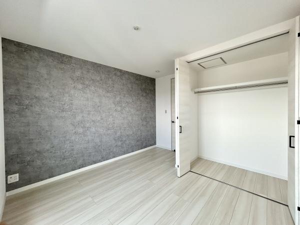 堺市東区野尻町　新築戸建 内観写真（リビング以外の居室）