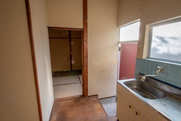 京都市東山区茶屋町　中古戸建 内観写真（キッチン）