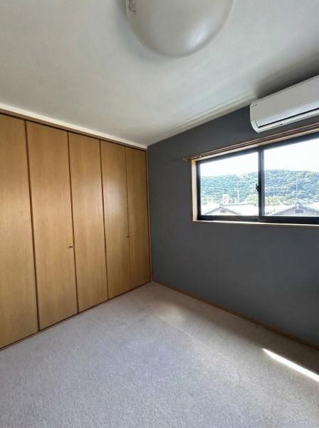 京都市山科区小野西浦　中古戸建 内観写真（リビング以外の居室）